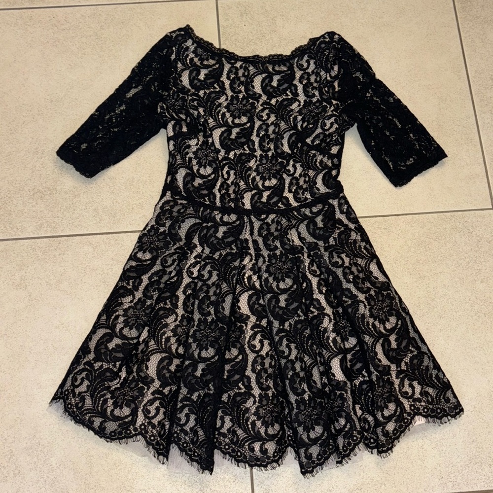 Bebe Dress